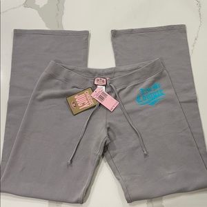Juicy Couture Greystone FLC Pant w/ Kiss
